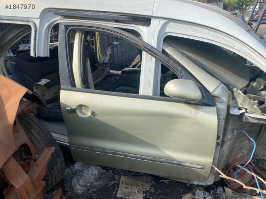 Fiat Bravo Sağ Ön Kapı