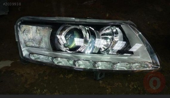 AUDİ  A6 2010 ÇIKMA SAĞ FAR