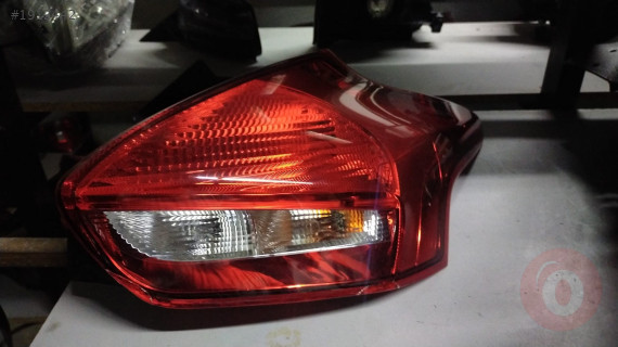 ÇIKMA FORD FOCUS 3 HB SAG DİS STOP