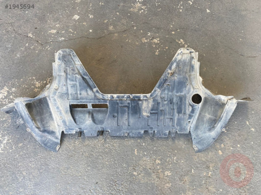 Çıkma Karter  Muhafaza VW Passat B6 2005-2010 3C0825235