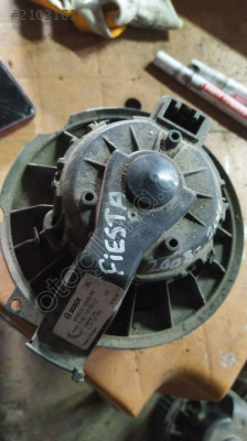 Fiesta 2008-2018 Kalorifer motoru çıkma