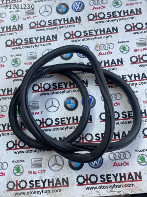 658867365B skoda kamiq 2021 sol ön kapı lastiği fitili