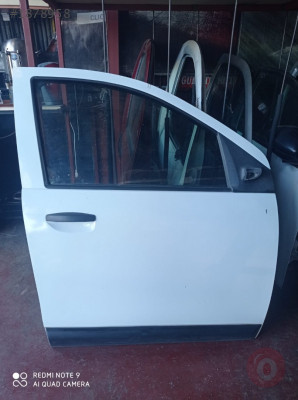 DACIA DOKKER SAĞ ÖN KAPI GÜL OTOMOTİV