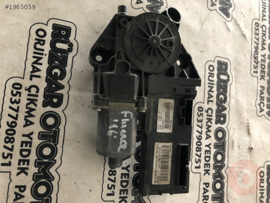 807310699R Renault fluence sol ön cam motoru