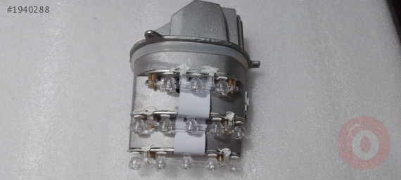 BMW E90 LCİ SAĞ SİNYAL LED BEYNİ 63127245814 SIFIR YSANAYI