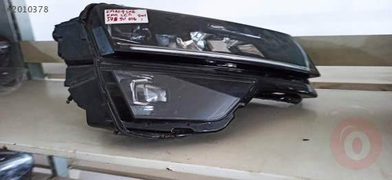 SKODA KAROQ SAĞ FAR LED 57B941016 CIKMA