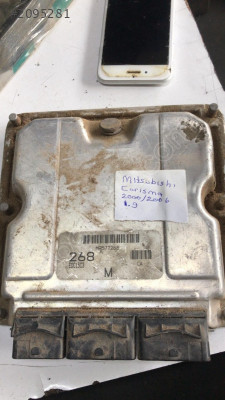 Mitsubishi Carisma 1.9 motor beyni