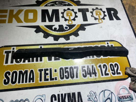 Toyota Corolla efsane kasa arka bagaj plastiği