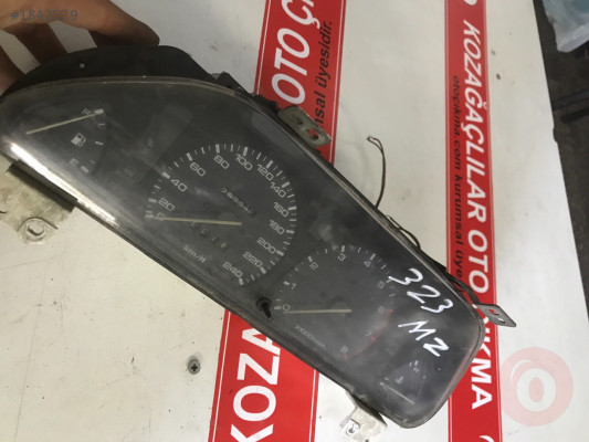 MAZDA 323 KILOMETRE SAATI