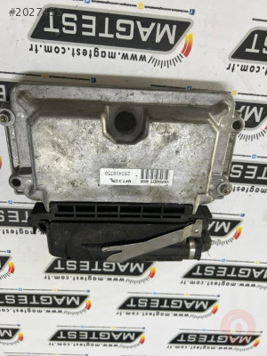 PEUGEOT 106 ECU MOTOR MP7.3 9632693680 0261206212