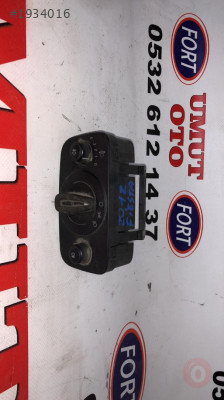 UMUT OTO FORD'TAN 2014-2018 FORD COURİER ORJİNAL HATASIZ
