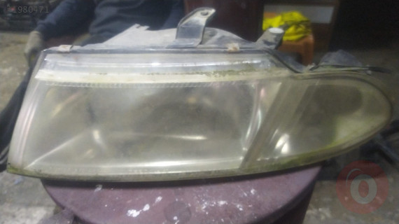 mitsubishi carisma çıkma sol far 2000 sonrası