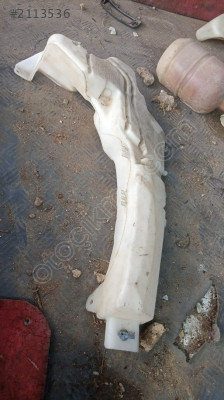 Ford focus silecek su bidonu çıkma