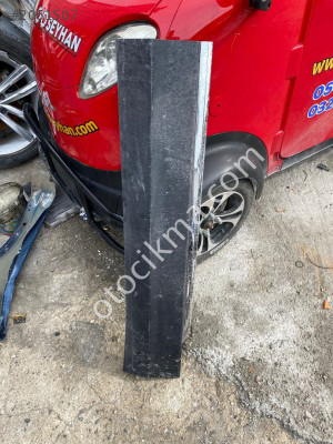 5NA854940P volkswagen tiguan 18 sağ ön kapı bandı nikelajlı