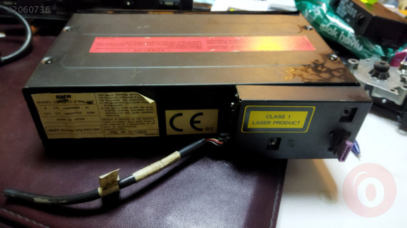 BMW 520 e39 çıkma radyo mp3 çalar