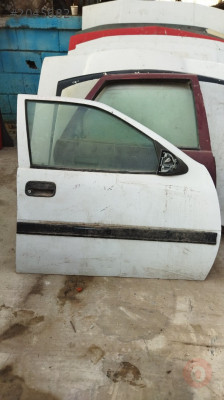 Opel vectra a çıkma sağ ön kapı