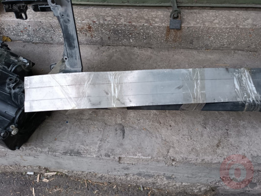 Audi A3 çıkma tampon demiri