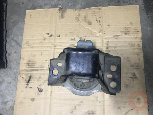 8200592642 Megane 2 1.5 DCI Sağ üst Motor Takozu