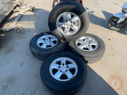 HYUNDAİ SANTAFE ÇELİK JANT ORJİNAL ÇIKMA HATASIZ 245/70/16R