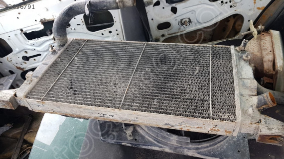 89-92 ford escort çıkma radyatör