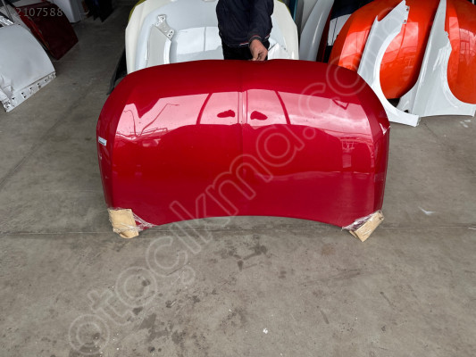 Corsa f kırmızı motor kaputu orjinal çıkma