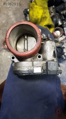 mercedes c180 w204 çıkma gaz kelebeği