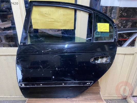 TOYOTA AVENSİS SOL ARKA KAPI CAMI 1993-1998 MODEL ORJİNAL