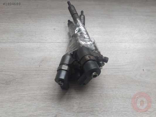 Fıat albea 1.3 enjöktör takım