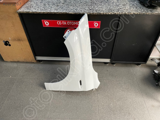 FİAT EGEA SOL ÖN ÇAMURLUK ÇIKMA ORJİNAL BEYAZ