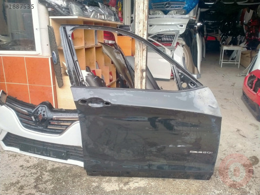 BMW X3 SAĞ ÖN KAPI