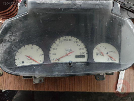 Ford escort km saati
