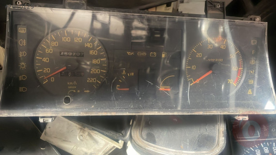 renault R 21 gösterge saati