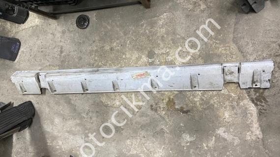 OPEL VECTRA B SAĞ MARŞBİYEL PLASTİĞİ 24410058 CANCAN OPEL