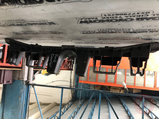 ET76-17B861 -AG Ford Courier arka tampon pirekedi