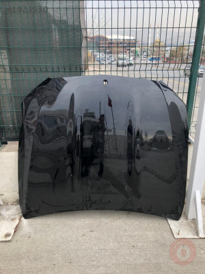 MERCEDES W213 ÖN KAPUT