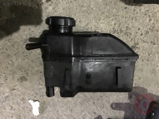 Volvo s80 çıkma direksiyon hidrolik bidonu