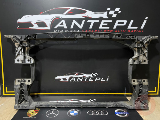 AUDİ A4 ÇIKMA ÖN PANEL