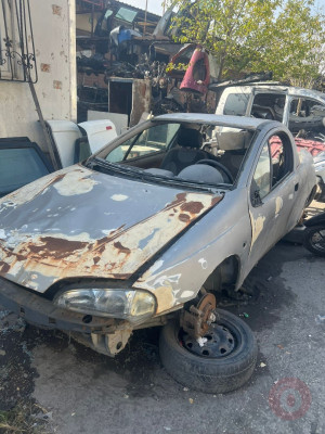 Opel Tigra hurda belgeli çıkma yedek parçaları