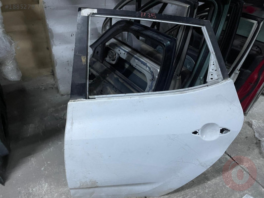 Hyundai ix35 sol arka kapi