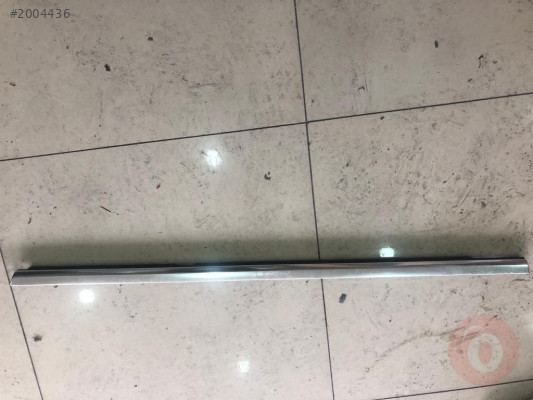 MERCEDES GLC X253 2015- ARKA SAĞ KAPI CAMI ÇITASI A253730600