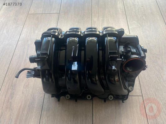 Çıkma Emme Manifoldu VW Passat 1.6 FSİ 2005-2010 03C129711F