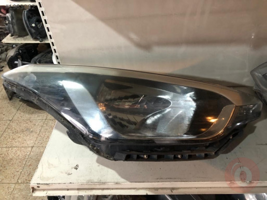HYUNDAİ İ20 BOŞ SAĞ FAR