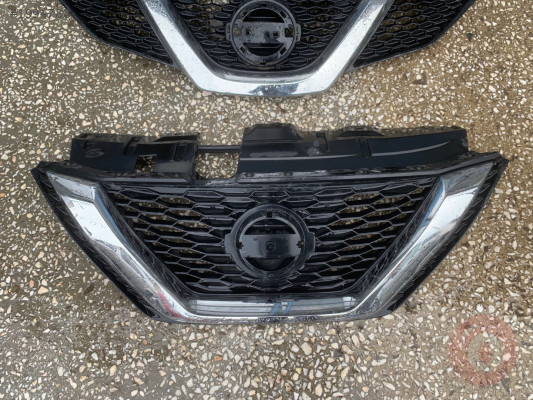 NİSSAN QASHQAİ ÇIKMA ORJİNAL ÖN PANJUR