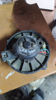 mitsubishi carisma çıkma kalorifer motoru