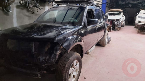 NİSSAN NAVARA SOL ÖN KAPI VE TÜM PARÇALARI MİL OTOMOTİV