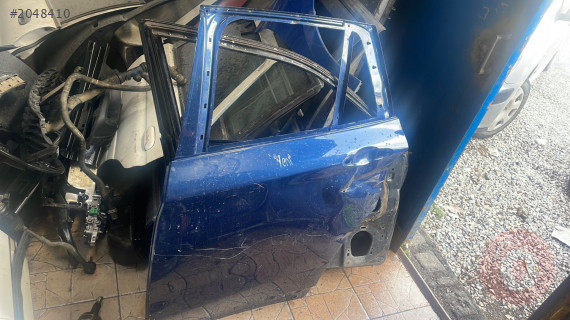 Bmw 1.16 sol arka kapı orijinal çıkma