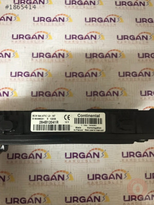 S180098201 E 284B12041R  RENAULT MEGANE CONTINENTAL ECU