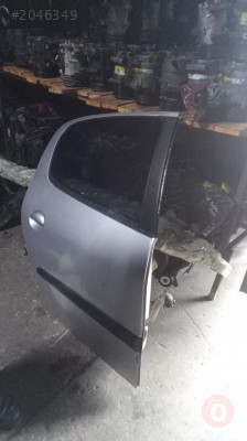 peugeot 206 çıkma sol arka kapı dolu