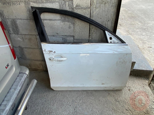2011-14 Audi A4 çıkma orijinal sağ ön kapı