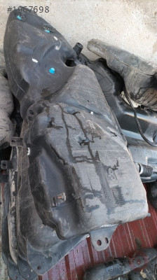 Renault Megane scenic yakıt deposu